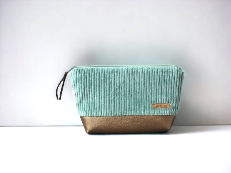 Kosmetiktasche Staubgrün Breitcord Kupfer Kunstleder von kodanin
