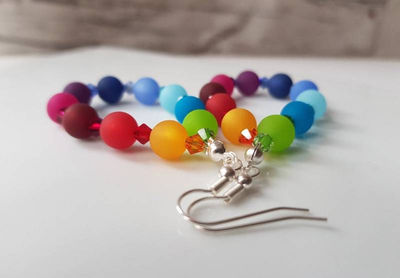 Ohrringe Bunt Regenbogen Polarisohrringe Mit Preciosa® Kristalle Statementohrringe Ohrhänger Polarisperlen Handmade Trendfarbe von koenigsblau