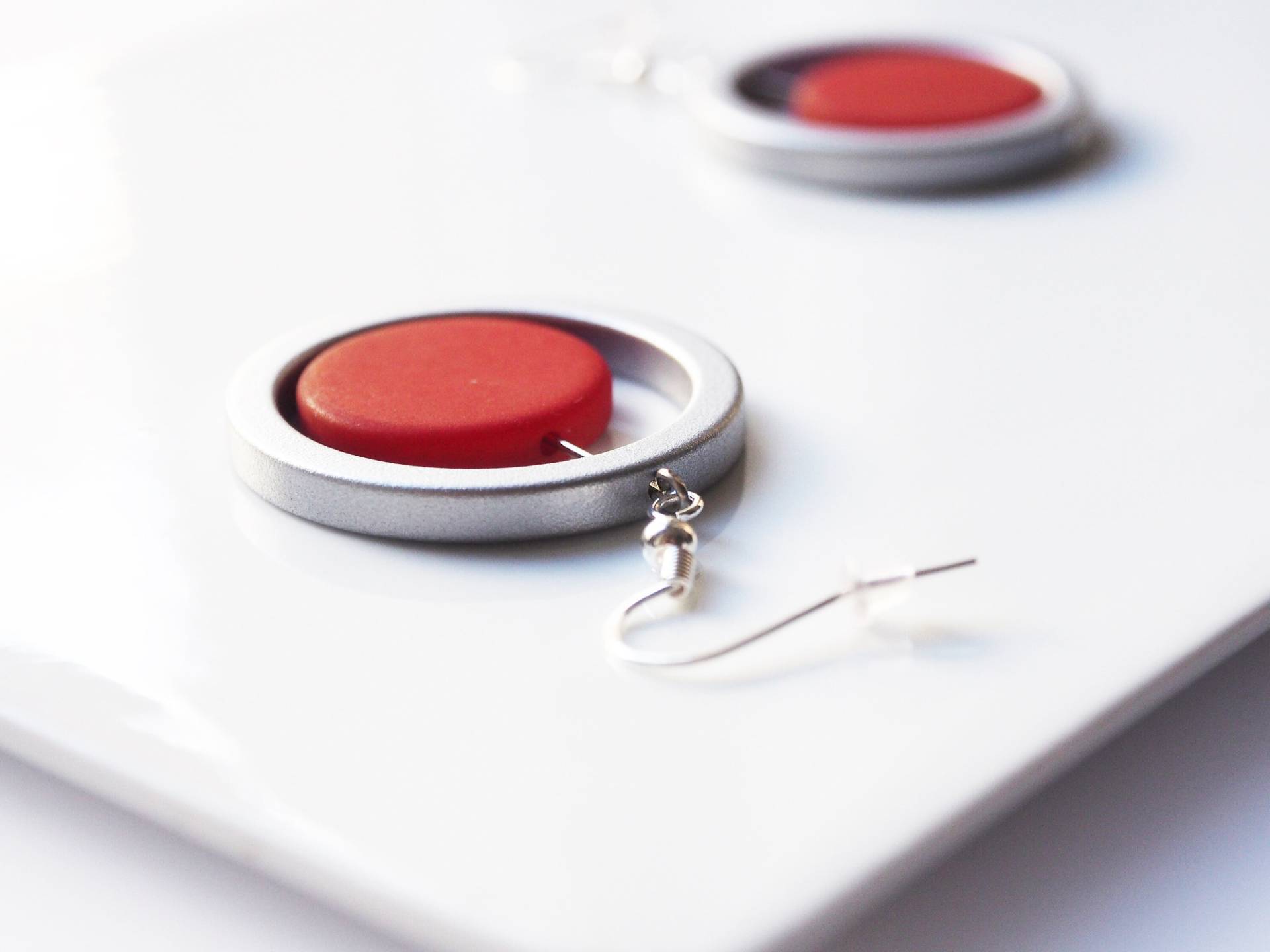 Ohrringe Rot Oder in Wunschfarbe Polarisohrringe 925Er Silber Ohrhänger Polaris Matt Glänzend Pink Blau Schwarz Trendfarbe Ohrringe Rot Oder in Wunschfarbe Polarisohrringe 925Er Silber Ohrhänger Polaris Matt Glänzend Pink Blau Schwarz Trendfarbe von koenigsblau