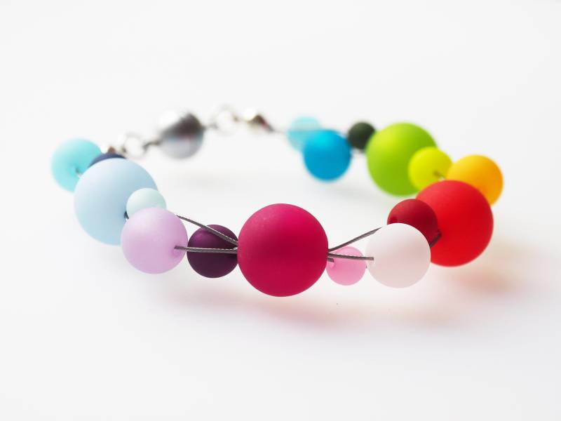 Polarisarmband Regenbogen Armband Bunt Regenbogenarmband Mit Magnetverschluss Ostern von koenigsblau