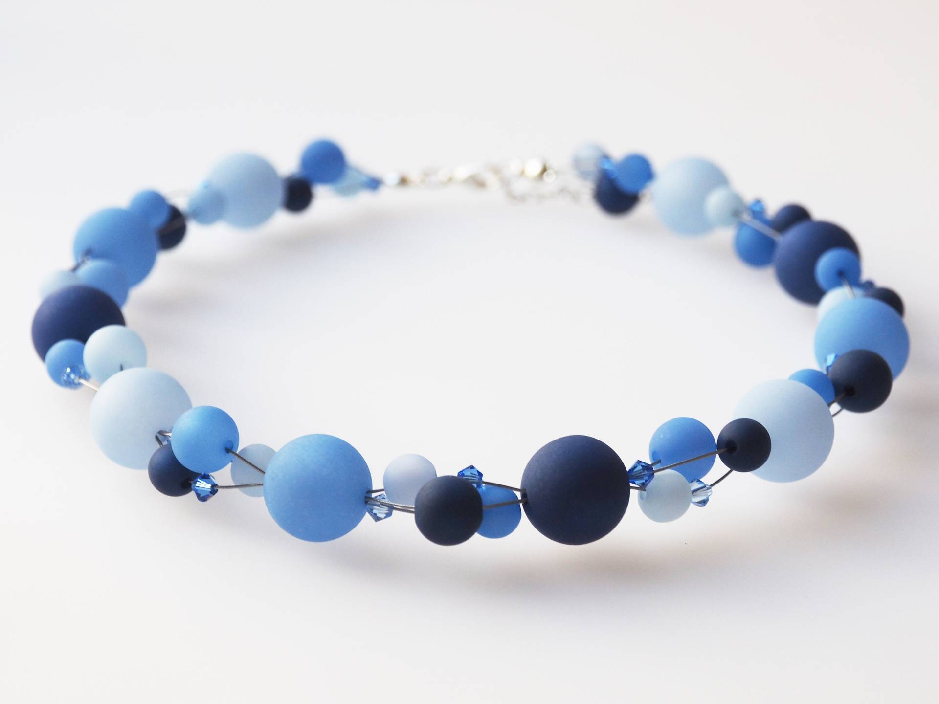 Polariskette Blau Kette Collier in Blautönen Plus Size Halskette Mit Polarisperlen Handgefertigt Polariskette Blau Kette Collier in Blautönen Plus Size Halskette Mit Polarisperlen Handgefertigt von koenigsblau