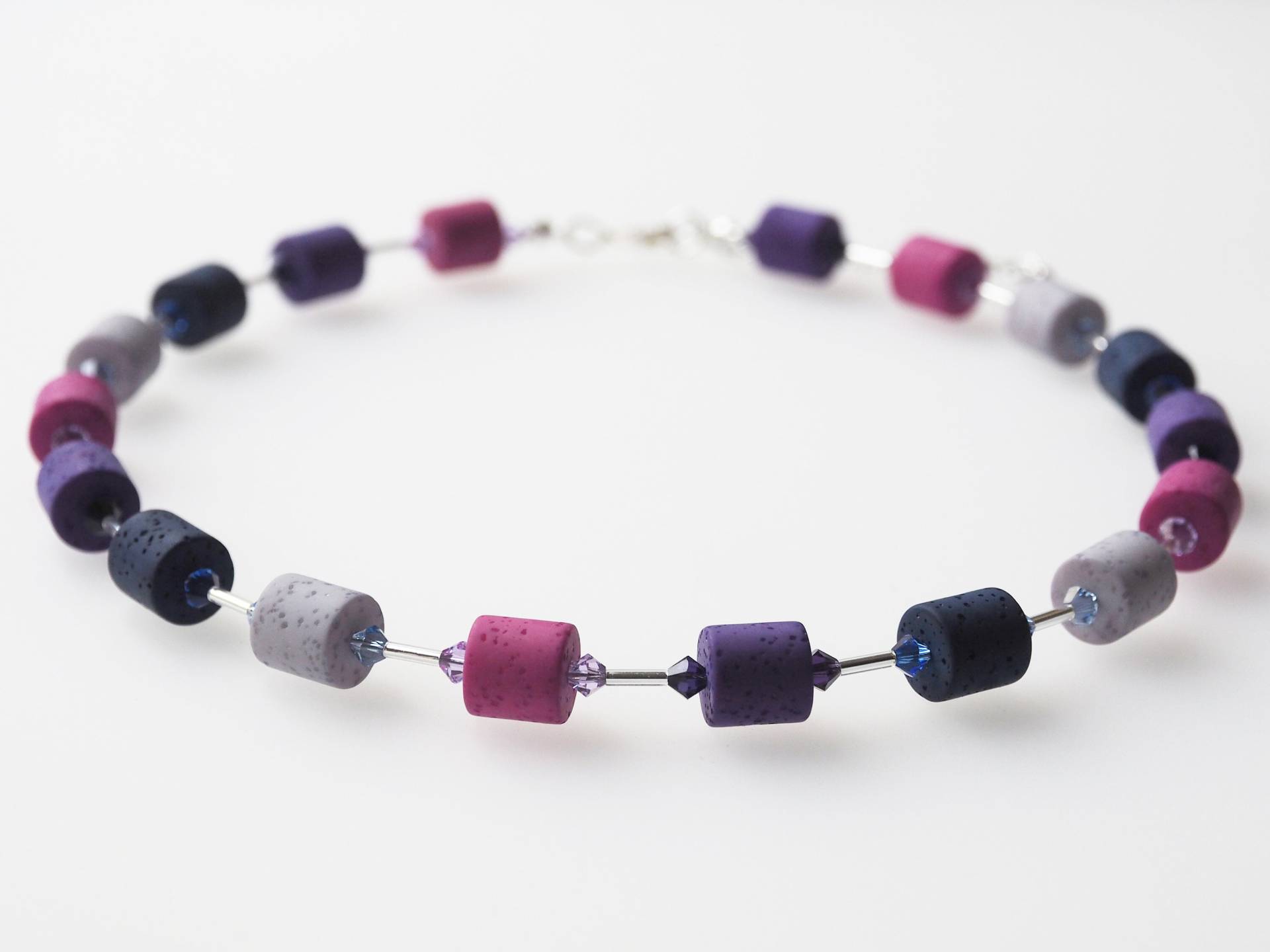 Polariskette Blau Lila Fuchsia Kette Mit Polariswalzen Handmade Collier Preciosa® Kristallen Walzenkette Halskette von koenigsblau