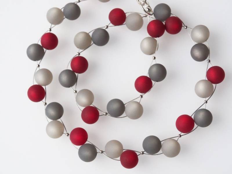 Polariskette Grau Rot Kette Halskette Mit Polarisperlen Handmade Polaris-Kette Polarisschmuck von koenigsblau