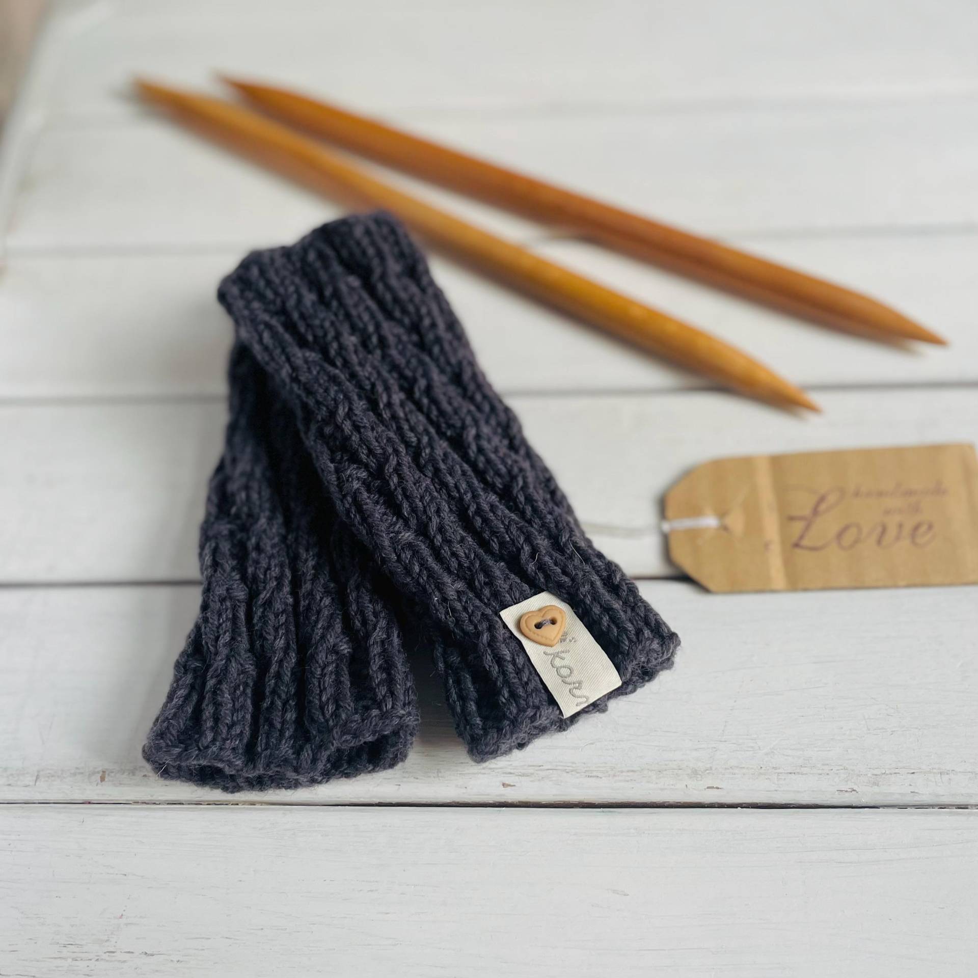 Babystulpen Anthrazit Größe 50-74 Handgestrickte Stulpen Neugeborene Wolle Winter Grau Geschenk Eltern von kornblumeManufaktur