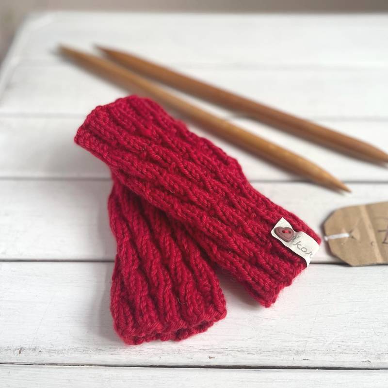 Handgestrickte Stulpen Rot Für Babys Und Kleinkinder | Größe 50-74 Nachhaltiges Geschenk Zur Geburt Wolle Wadenwärmer Pulswärmer Winter von kornblumeManufaktur