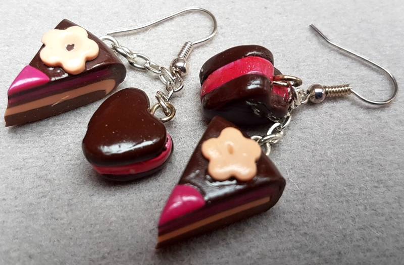 Kuchen Ohrringe Schokolade Erdbeere - Polymer Clay Kuchen Ohrringe Schokolade Erdbeere - Polymer Clay von korutarinat