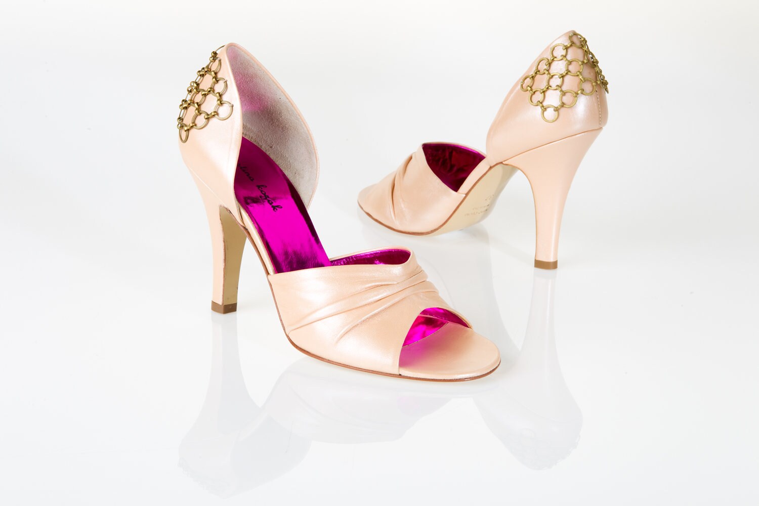 Sexbombe D " Orsay High Heel Sandale Aus Metallic Pfirsich-Leder Von Kristina Kozak Sexbombe D " Orsay High Heel Sandale Aus Metallic Pfirsich-Leder Von Kristina Kozak von kozak