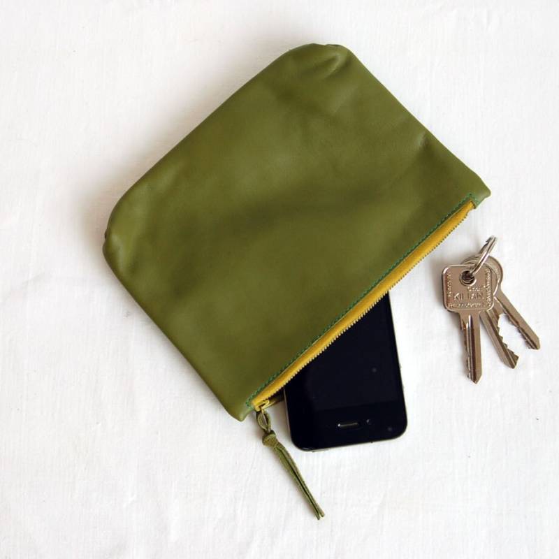 Reißverschluss-Täschchen, Leder-Etui, Grüne Kosmetiktasche, Ledermäppchen Reißverschluss-Täschchen, Leder-Etui, Grüne Kosmetiktasche, Ledermäppchen von krambeutel