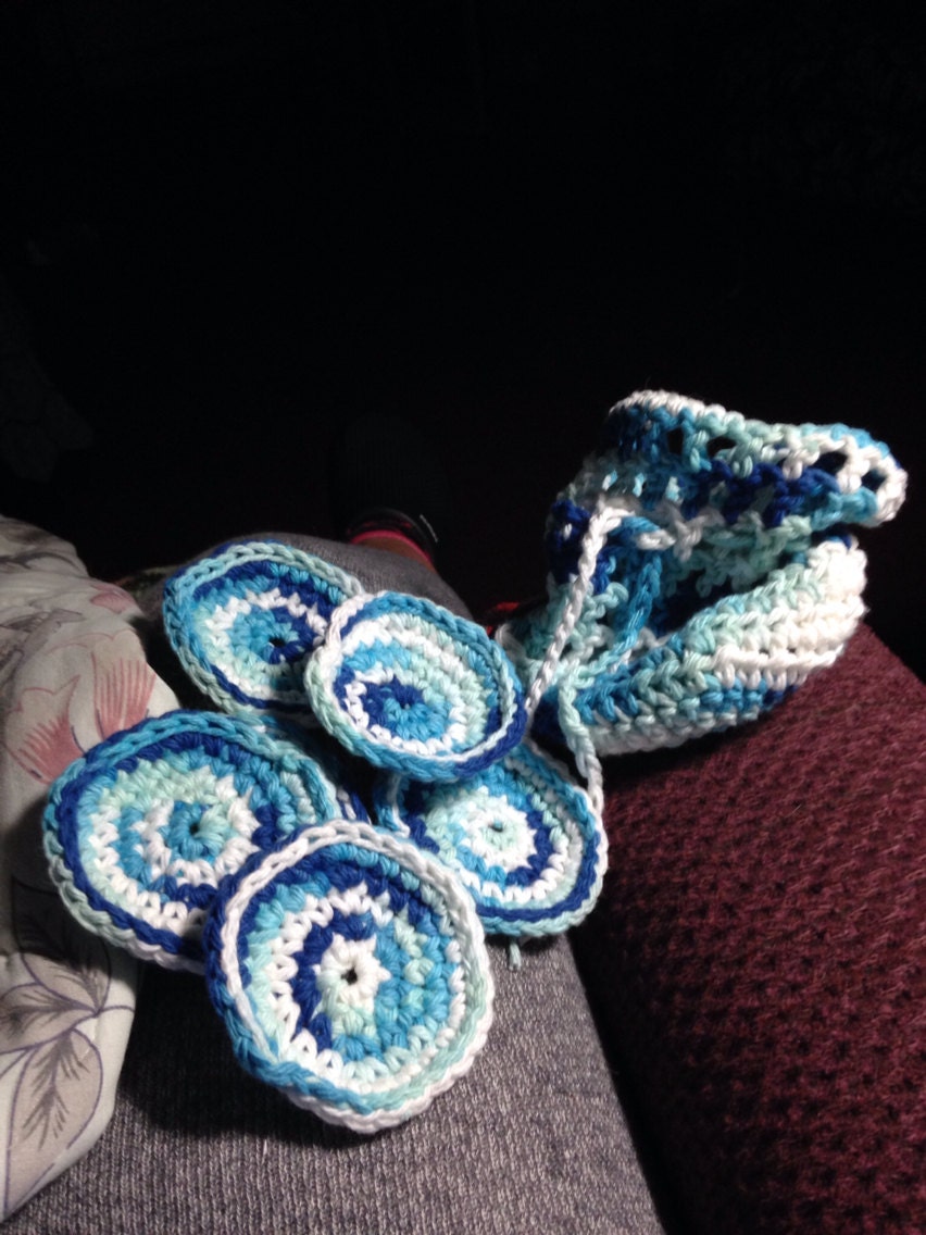6 Gesichtspeelings Und Beutel 6 Gesichtspeelings Und Beutel von krazycrochet
