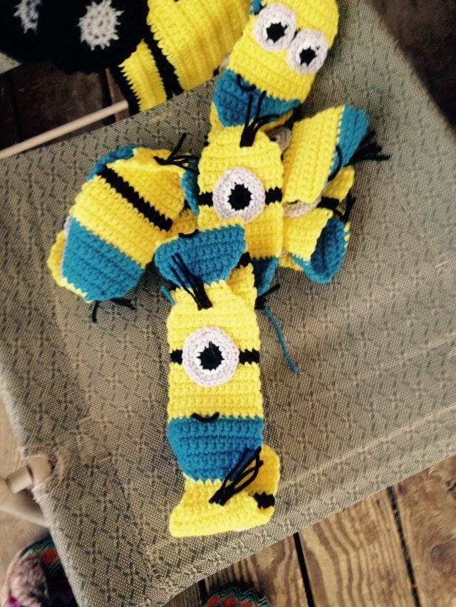 Minion Schal Minion Schal von krazycrochet