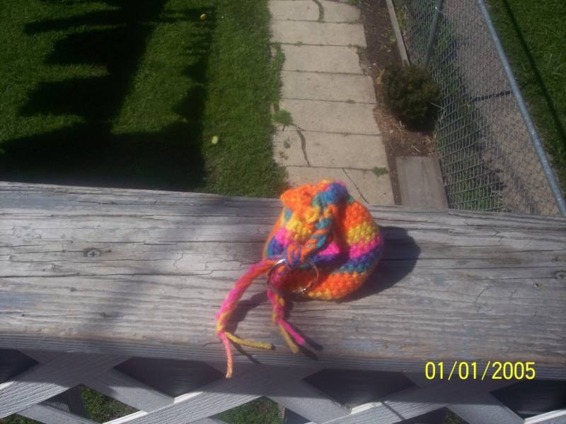 Schlüsselanhänger Täschchen Schlüsselanhänger Täschchen von krazycrochet