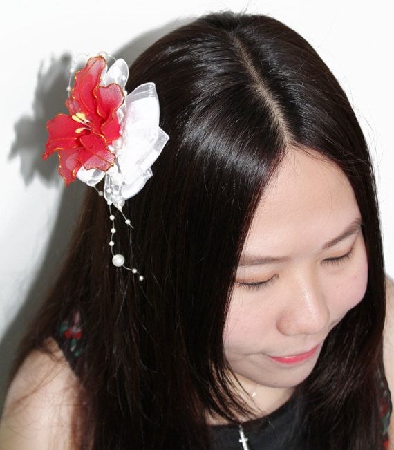 Valentinstag Rote Blume Haar-Accessoires - Brosche, Fascinator, Nylon, Haarspange Valentinstag Rote Blume Haar-Accessoires - Brosche, Fascinator, Nylon, Haarspange von kreativeblossom