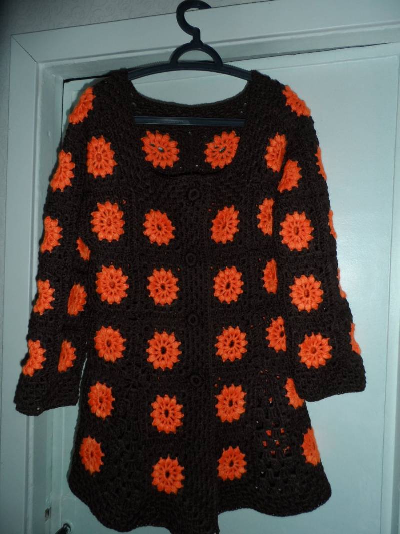 Ausverkauf Gehäkelte Braune Schokoladenjacke, Oma Viereckige Mandarine Orange Jacke, 60Er Hippie Boho Mantel, Jacke Cardigan Ooak von krittenart