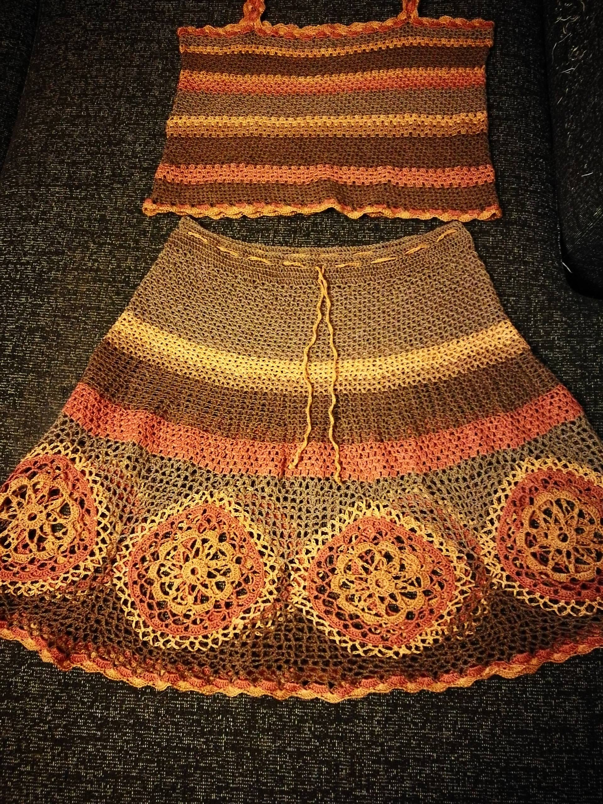 Gehäkelt Hippie Rock/Boho Sommerrock Strand Festival Und Top Ooak von krittenart