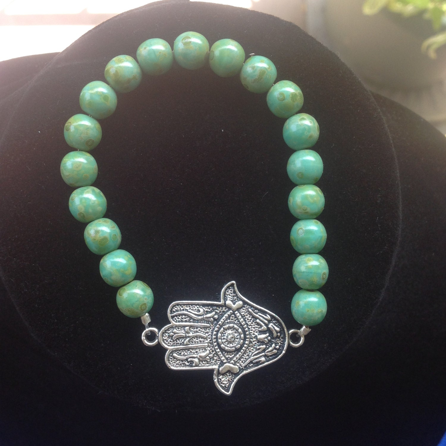 Grüne Hamsa Armband Grüne Hamsa Armband von krystleish
