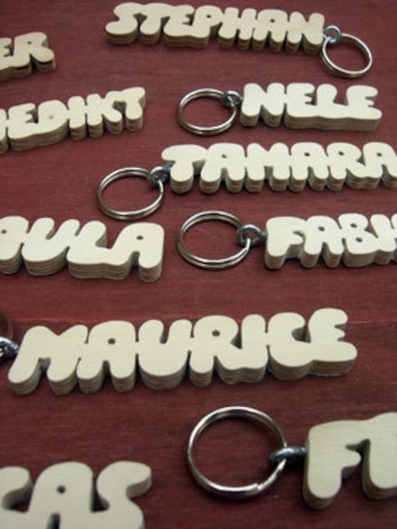 Schlüsselanhänger Name Holz Namensanhänger Anhänger Schlüssel Personalisiert Schlüsselanhänger Name Holz Namensanhänger Anhänger Schlüssel Personalisiert von kuhara