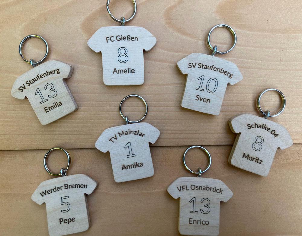 Schlüsselanhänger Sport Name Personalisiert Handball Fußball Schlüsselanhänger Sport Name Personalisiert Handball Fußball von kuhara