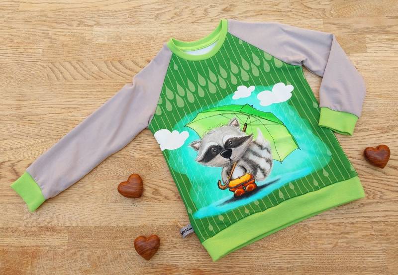Kinder-Shirt Waschbär Mit Regenschirm Gr. 98/104 von kunterKINDERbunt