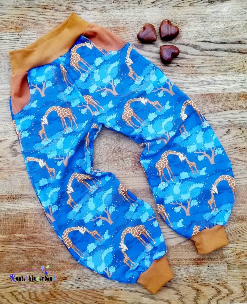 Pumphose/Babyset "Giraffen" von kunterKINDERbunt