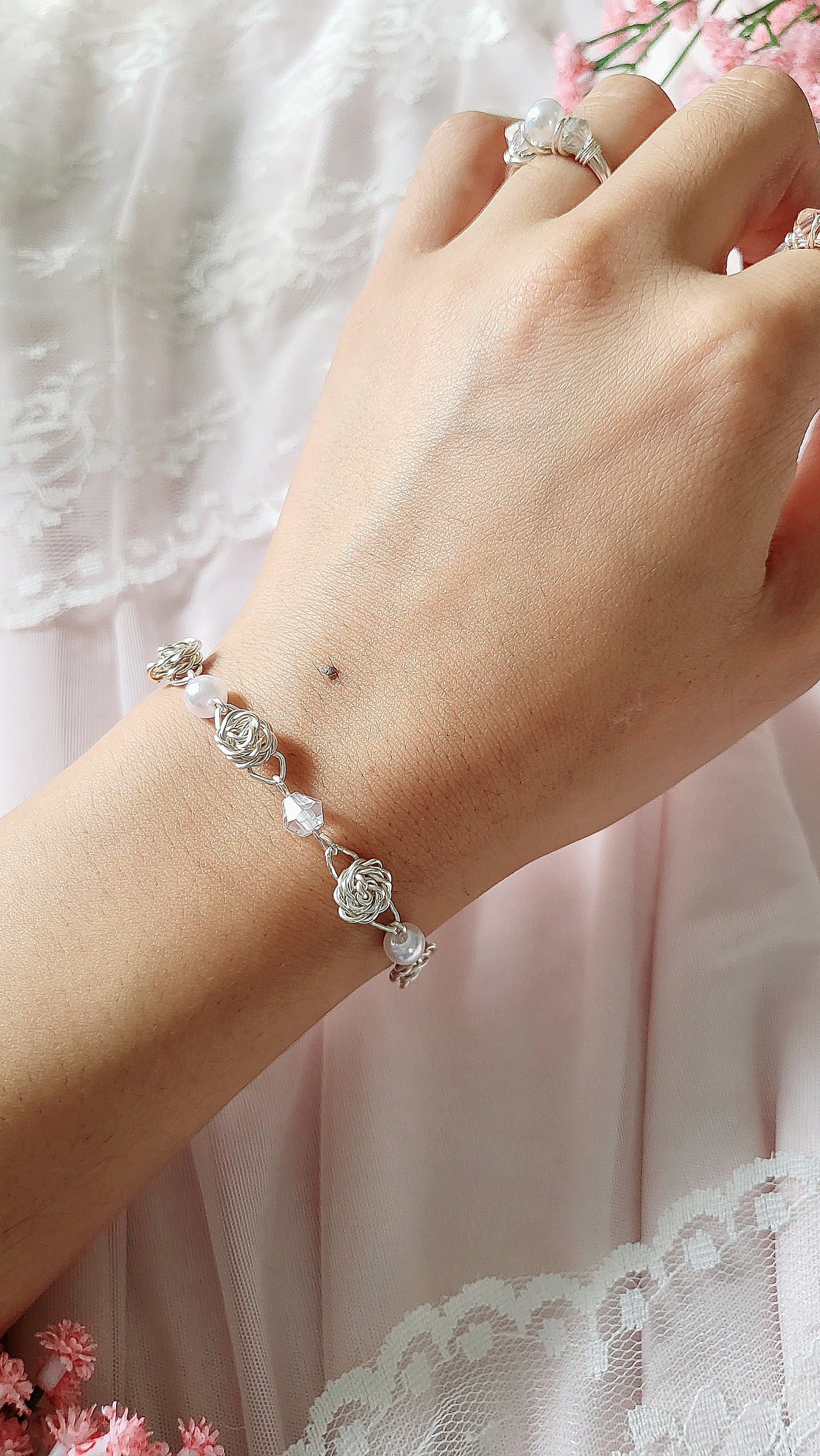 Perlen Und Rosen Armband von kurocutie