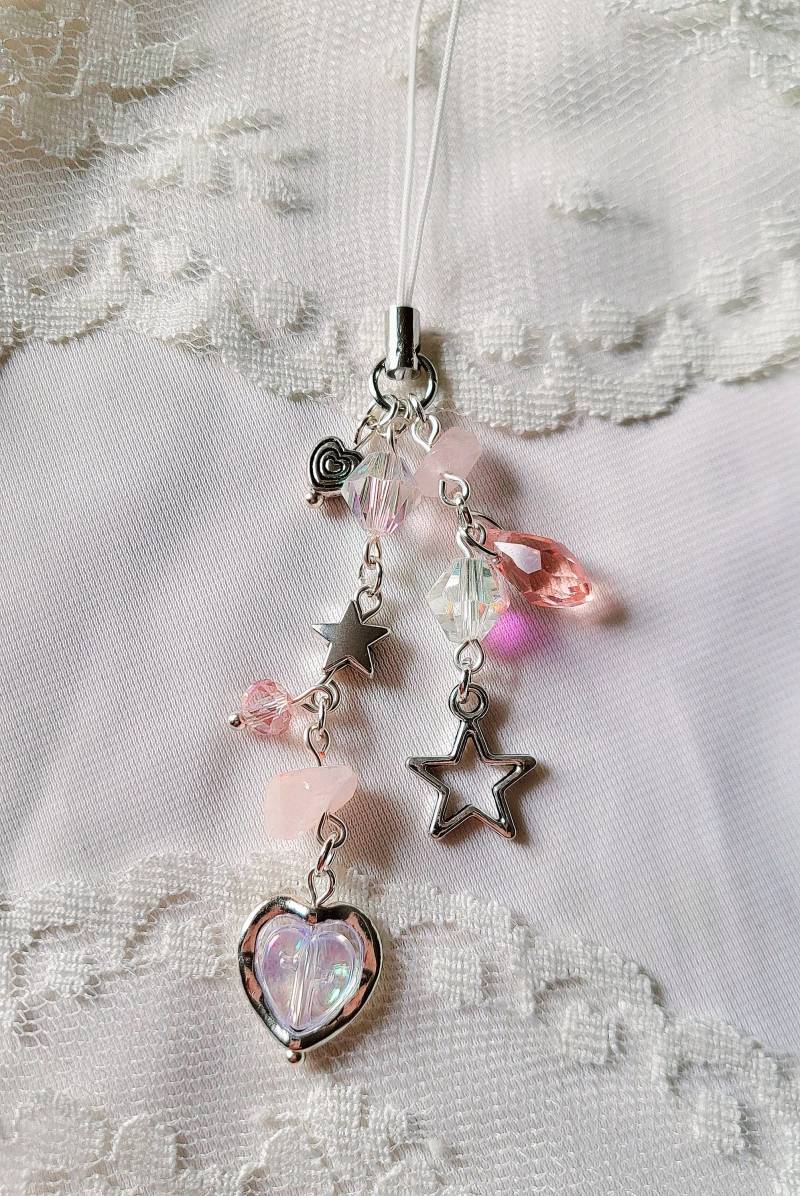 Rosa Herzen Und Sterne Schlüsselanhänger/Handyanhänger Rosa Herzen Und Sterne Schlüsselanhänger/Handyanhänger von kurocutie