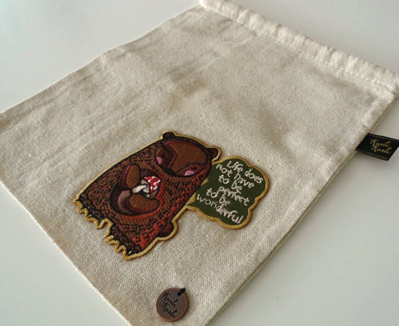 Pilz Bär Kordel Beutel von kushkush