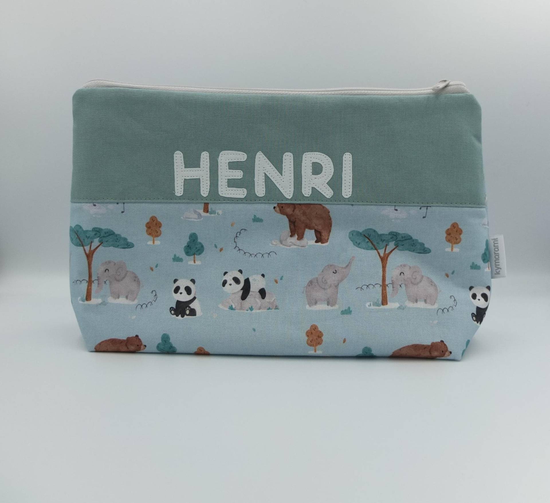 Wickeltasche Mit Namen "Panda, Elefant & Co " Windeltasche, Kulturbeutel, Kulturbeutel Namen, Baby Unterwegs, Kind Unterwegs, Kulturtasche Wickeltasche Mit Namen "Panda, Elefant & Co " Windeltasche, Kulturbeutel, Kulturbeutel Namen, Baby Unterwegs, Kind Unterwegs, Kulturtasche von kymarami
