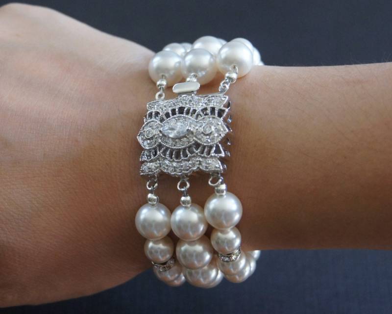 Swarovski Perlen Armband, Cubic Zirkonia Tab Verschluss, 3-strang, Kristall Rondelle, Braut Schmuck, Brautjungfer Geschenk von kyooziAccessories