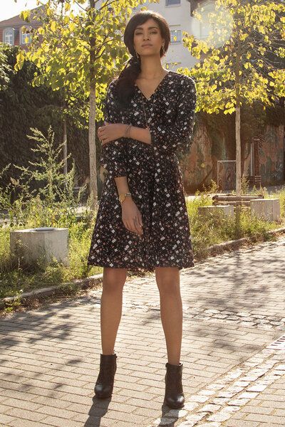 l'amour est bleu Gemustertes Kleid aus Bio-Baumwolle von l'amour est bleu