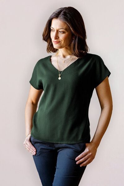 l'amour est bleu Kurzarmbluse V-Ausschnitt aus Tencel von l'amour est bleu