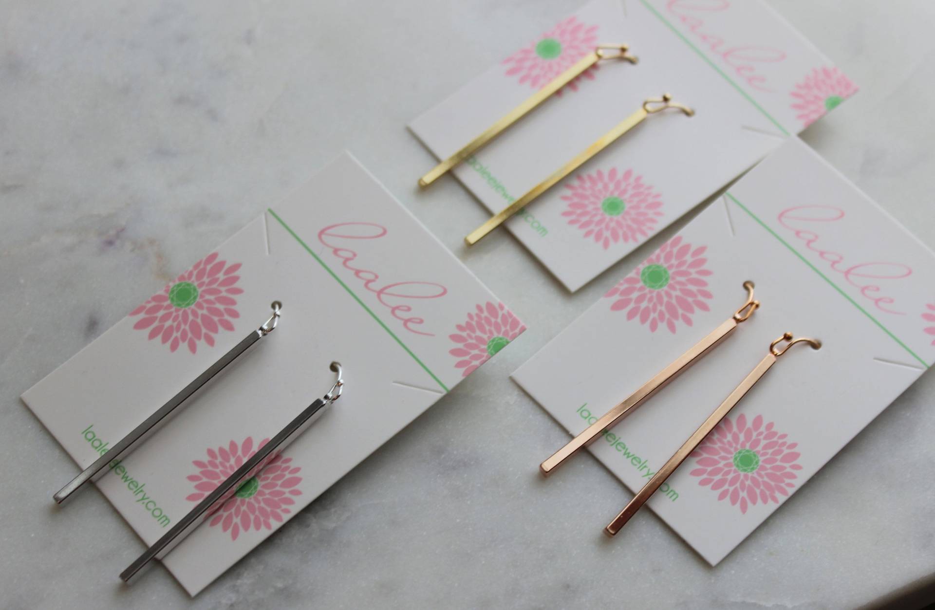 Vertikale Bar-Ohrringe, Gold Bar Schmuck, Minimal Earrings, Minimalist Ohrringe, Simplistic Long Silver Earrings von laalee