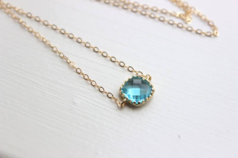 Zierliche Aquamarin Blau Halskette Gold Gefüllt Kette - Anhänger Aqua Brautjungfer Hochzeitsschmuck Geschenk Unter 25 von laalee