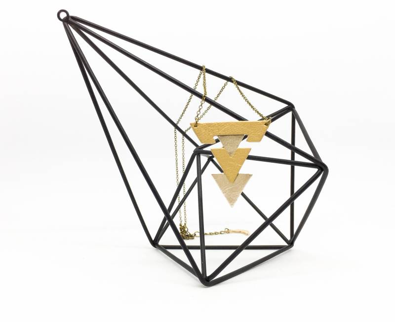 "Der Pfeil" Goldenem Leder Halskette Handgemacht von labananejauneshop