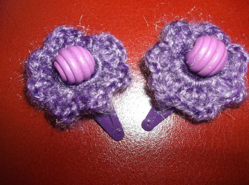 Hübsche Haarspangen Lila Blume Hübsche Haarspangen Lila Blume von laboutikapatou