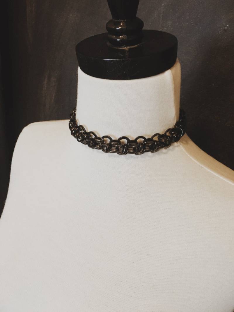Rotguss-Kette Halsband Rotguss-Kette Halsband von laboutiquenoir
