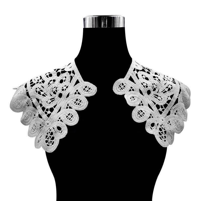 1 Stück Wasserlösliche Milchseide Ausgehöhlte Blume Spitzenkragen in Schwarz Oder Off White Für Kleidung, Mode, Kostüm, Rock 1 Stück Wasserlösliche Milchseide Ausgehöhlte Blume Spitzenkragen in Schwarz Oder Off White Für Kleidung, Mode, Kostüm, Rock von lacejamila