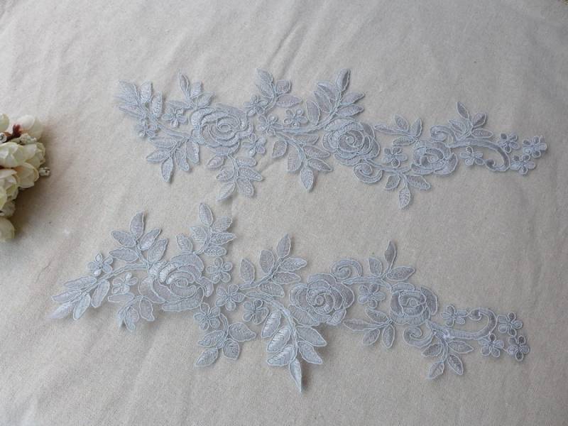 Rauchgraue Spitzen Applikation, Alencon Rose Hochzeit Gestickte Braut Applikation - Ein Paar Rauchgraue Spitzen Applikation, Alencon Rose Hochzeit Gestickte Braut Applikation - Ein Paar von lacelindsay