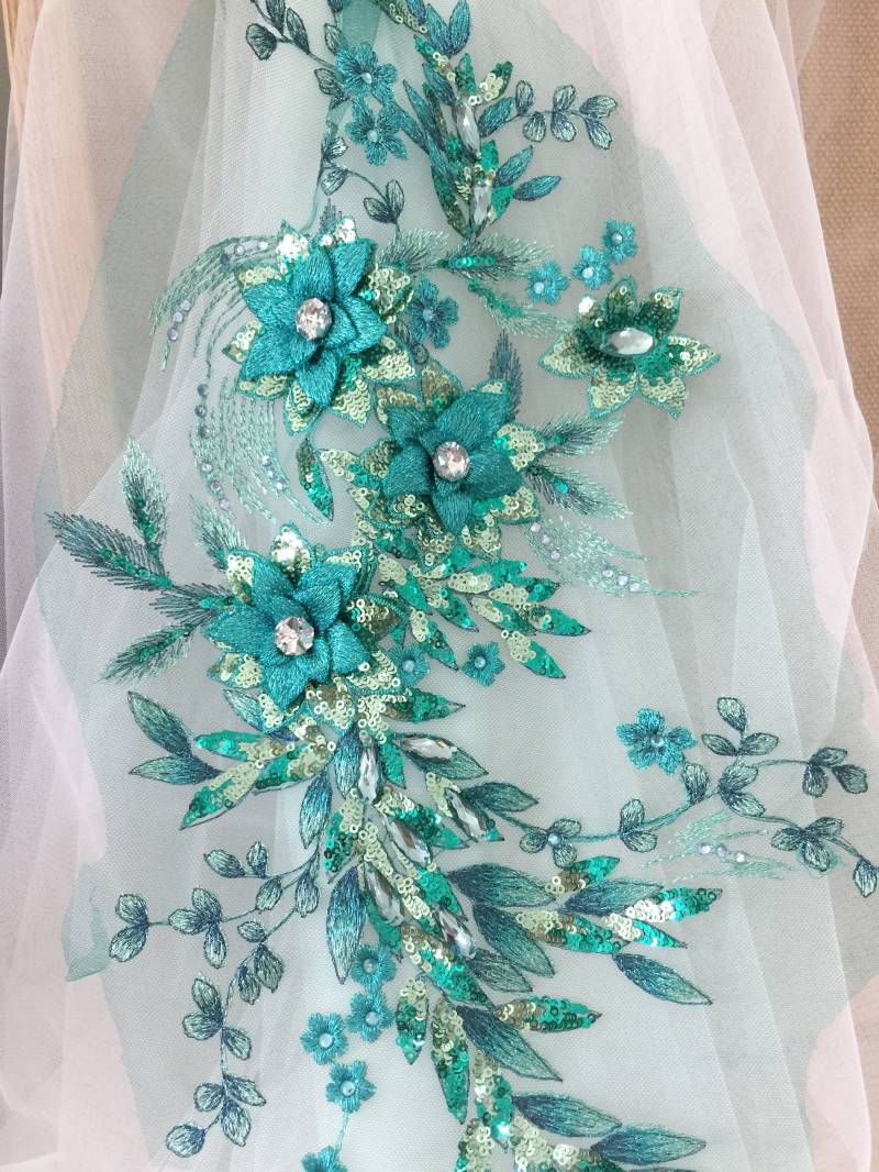 13 Farben Zarte 3D Strass Perlen Blumen-Spitze-Applikation in Grün, 3D-Blumen-Spitze-Gewebe Hochzeitskleid Bühnenkleidung Abend von lacetime