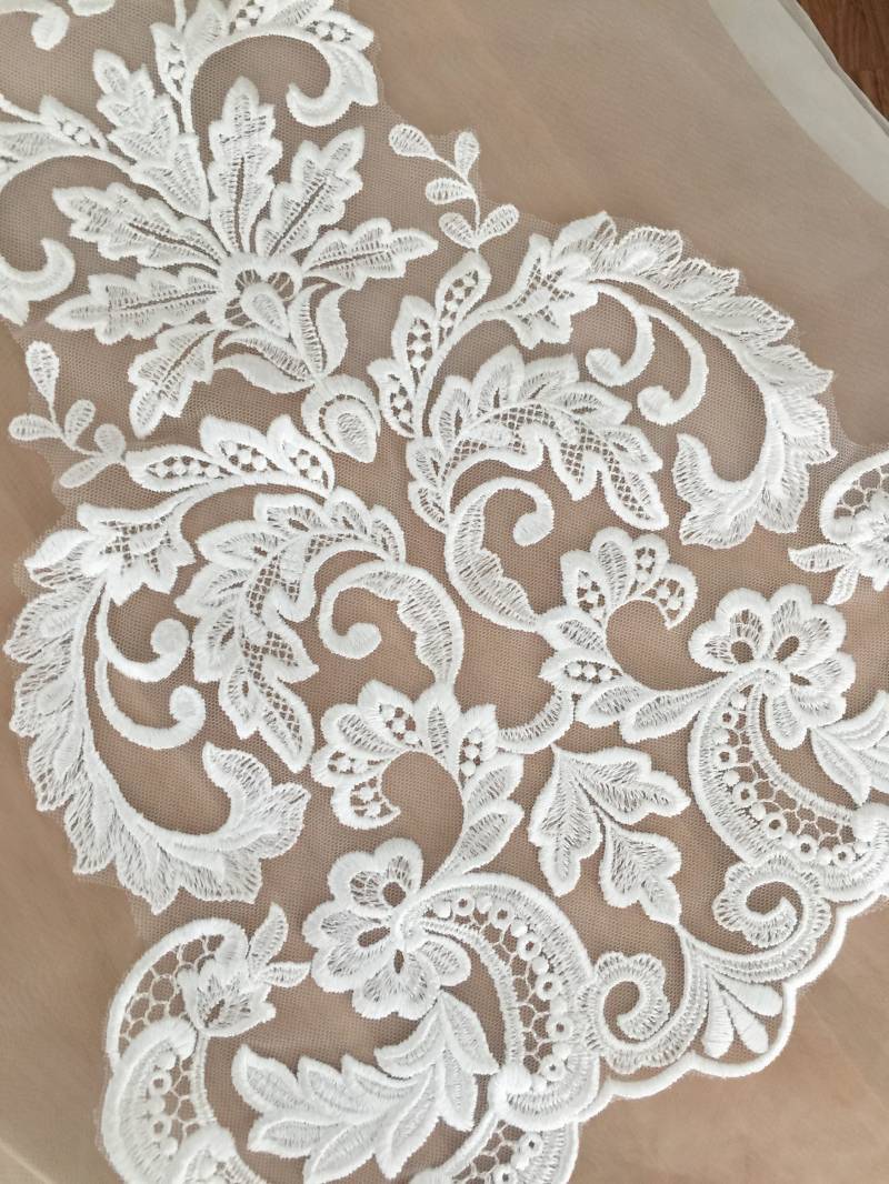 Weiche Weiße Venedig-Spitze Applikation Brautkleid-Mieder, Schleier-Saum von lacetime