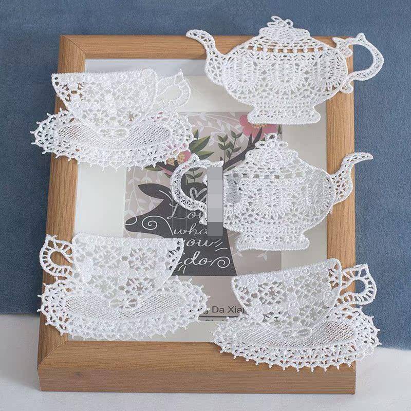 10stk 6-11 cm Breit Elfenbein Tasse Teekanne Gestickt Andmade Nähen Handwerk Material Kleidungsstücke Rock Spitze Kragen Applikationen Patches 10stk 6-11 cm Breit Elfenbein Tasse Teekanne Gestickt Andmade Nähen Handwerk Material Kleidungsstücke Rock Spitze Kragen Applikationen Patches von lacetrimwholesalers