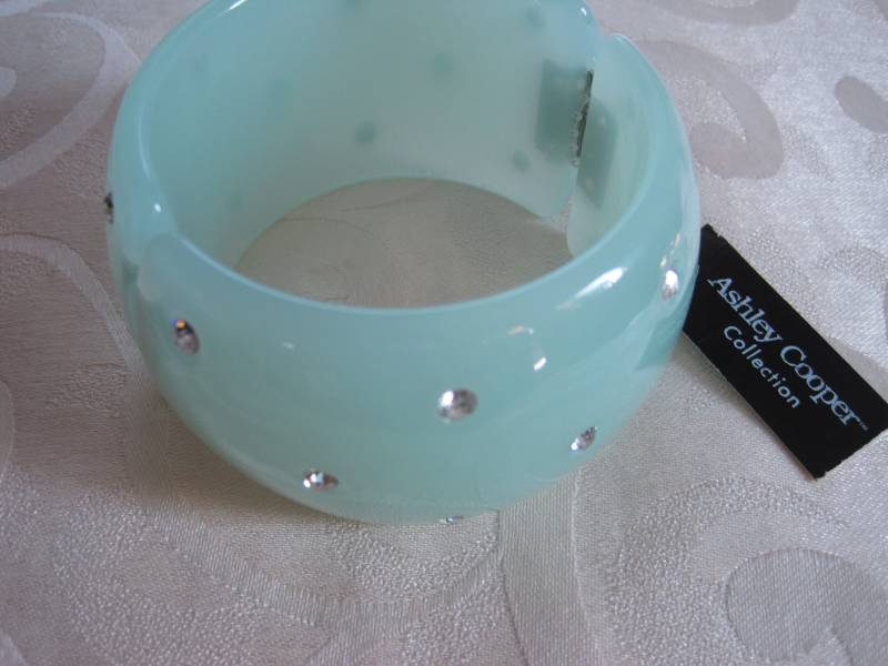 Vintage Sommerlicher Armreif Vintage Sommerlicher Armreif von lajunavintage