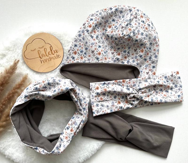 Mütze/Beanie Loop Ripp Set Kinder Mädchen Blümchen Weiß Jeans Taupe Sale von laleluHandmadeDE