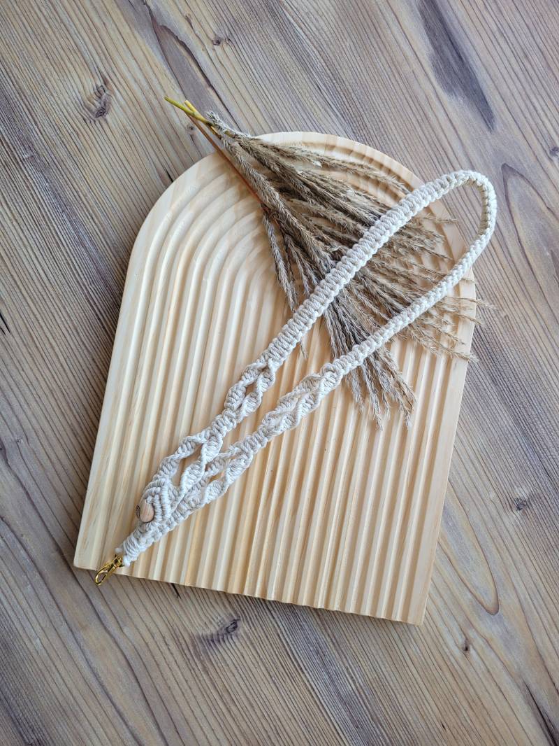 Makrameeband, Healy, Trageband, Schlüsselband, Healyband, Makramee, Geschenk Makrameeband, Healy, Trageband, Schlüsselband, Healyband, Makramee, Geschenk von lalilucky