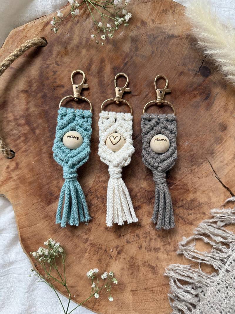 Makramee Schlüsselanhänger Personalisiert | Perle von lalovelymakramee