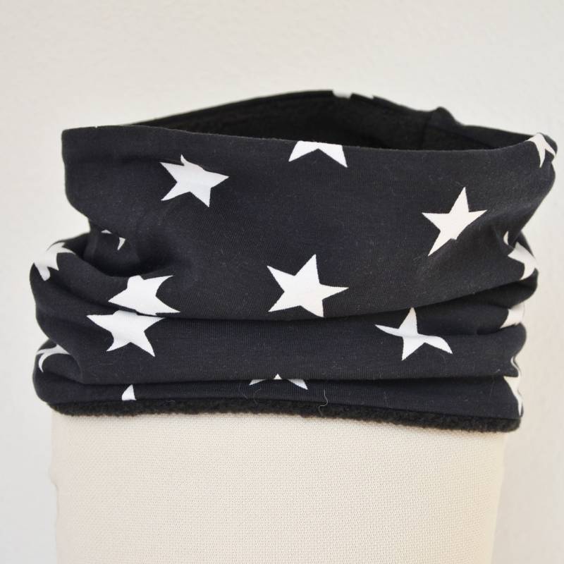 Fleece Loop Kind Schal | Große Sterne Schwarz Weiß Unisex Junge Mädchen 3 4 5 6 7 Jahre Gefüttert Halstuch von lamaika