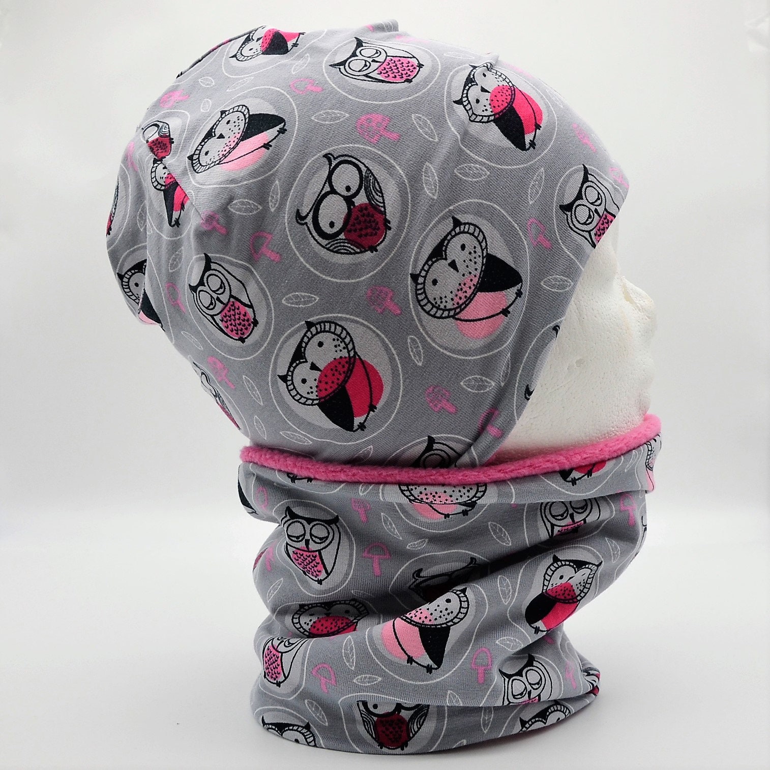 Fleece Loop Schal & Mütze Set | Eulen Kreise Pilze Blätter Grau Pink Rosa Mädchen Für 2 - 3 4 Jahre Kinder Warm Gefüttert Kombi Fleece Loop Schal & Mütze Set | Eulen Kreise Pilze Blätter Grau Pink Rosa Mädchen Für 2 - 3 4 Jahre Kinder Warm Gefüttert Kombi von lamaika
