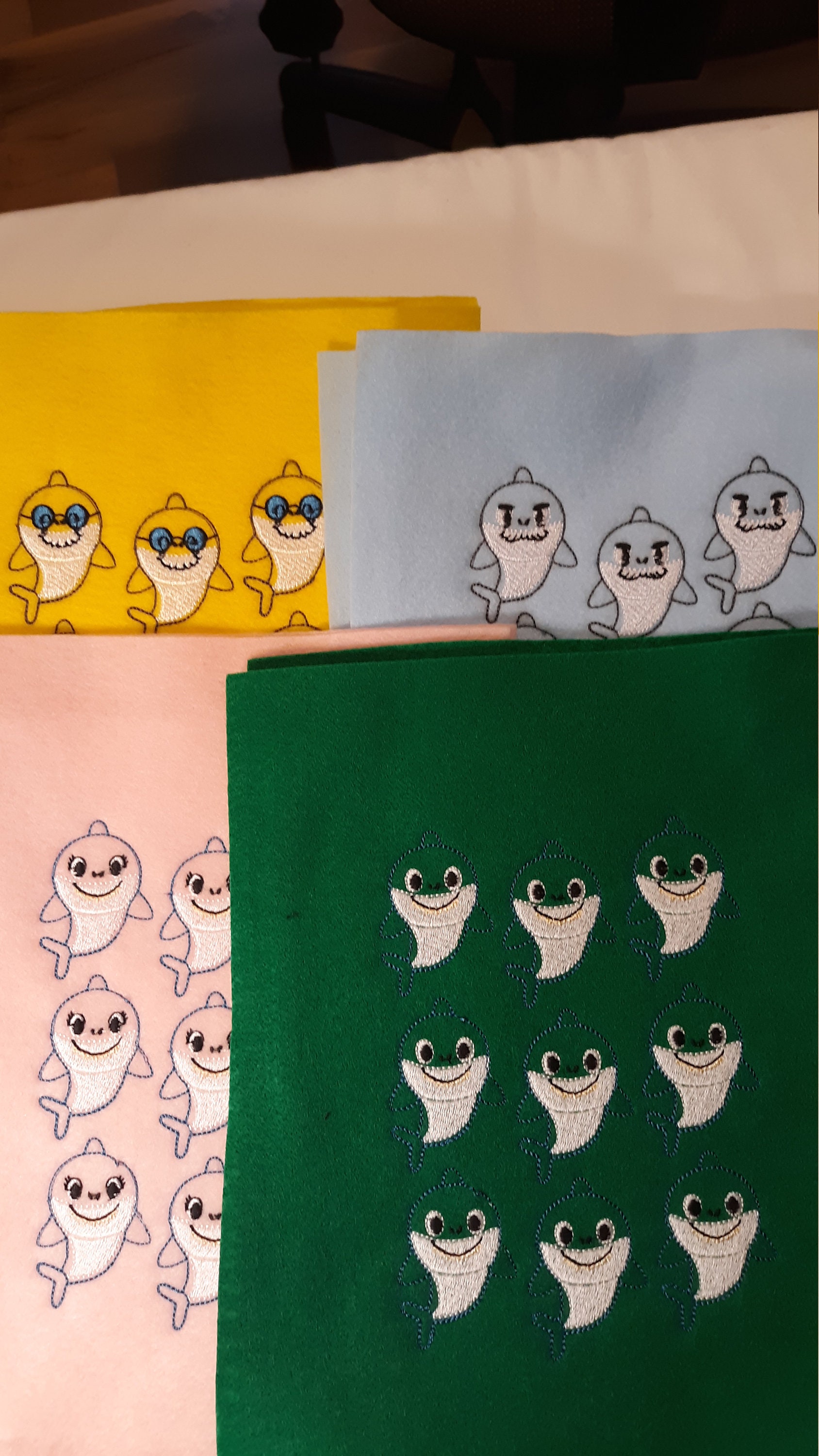 Haifischfamilie Filztiere Uncut von landhembroidery