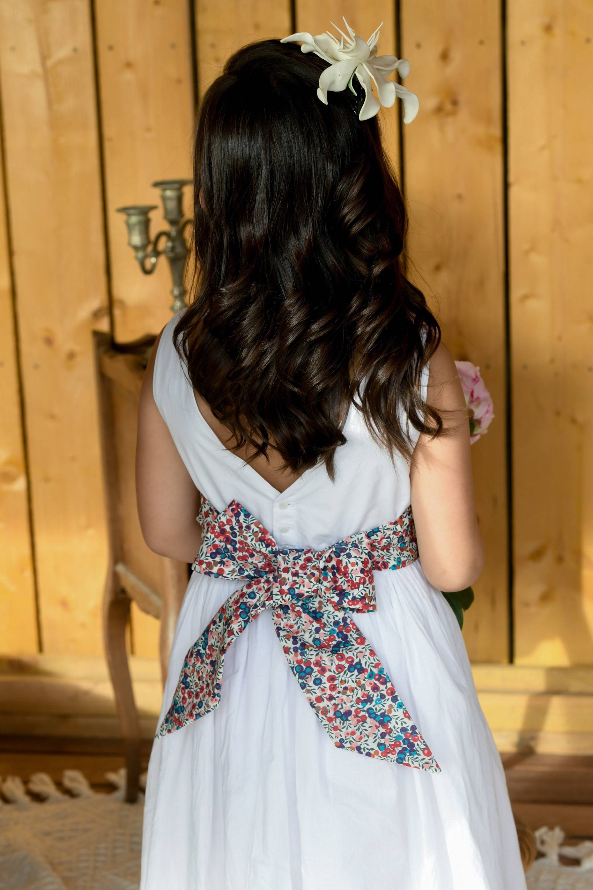 Bandgürtel Für Zeremonielles Kleid in Liberty Wiltshire von laplumedaugustin