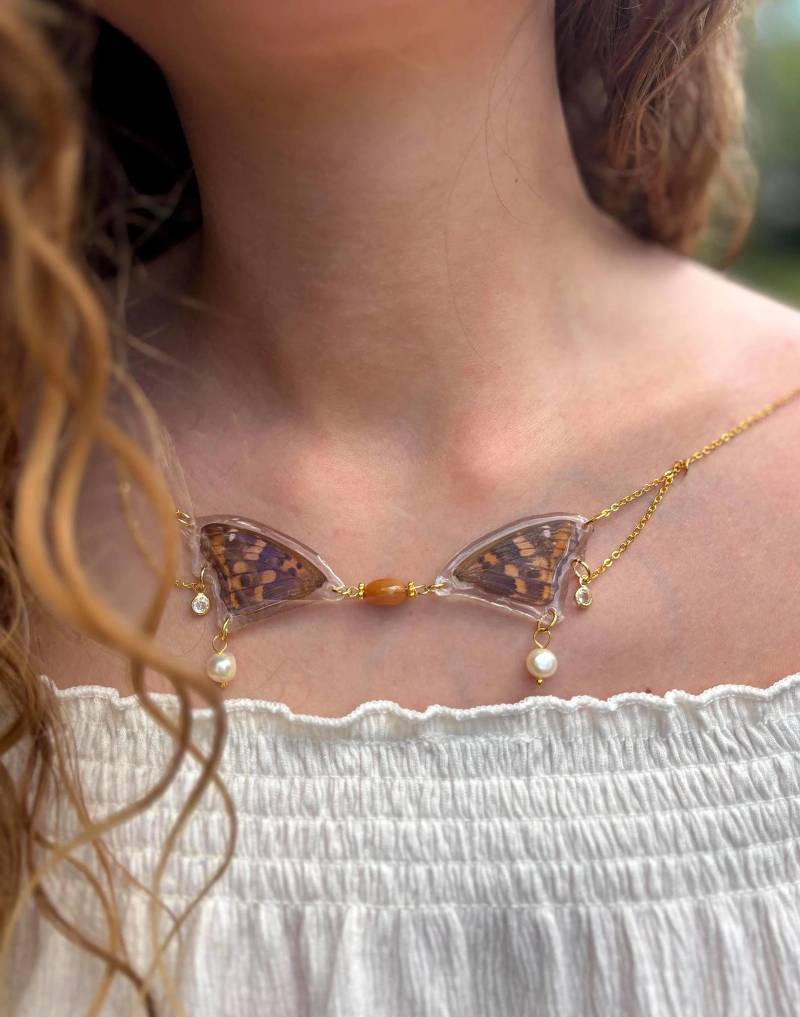 Wunderschöne Von Der Natur Inspirierte, Wunderliche Schmetterlings-Halskette Wunderschöne Von Der Natur Inspirierte, Wunderliche Schmetterlings-Halskette von laracoveys