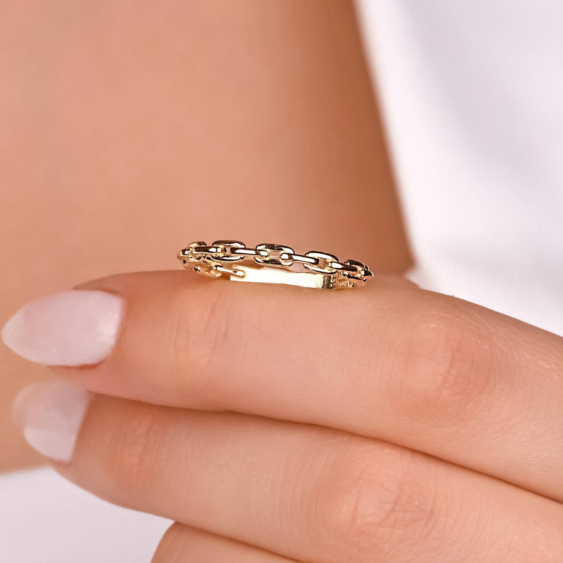 14K Massives Gold Dünne Ketten Ring, Ring Für Sie, Geschenk Minimaler Täglicher Schmuck, Kettenring, Minimal Dünner Kette von larisjeweler